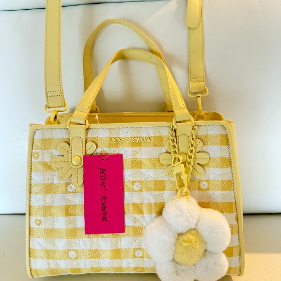 Betsey Johnson Handbags - Betsey Johnson Daisy Floral XO Alfie Satchel / Crossbody bag w fluffy charm